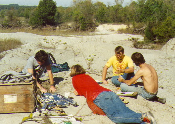 digging a mosasaur